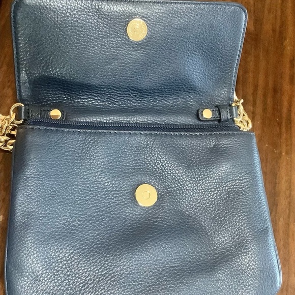 Navy Michael Kors purse 8” w x 6.5” h small crossbody - Picture 5 of 6